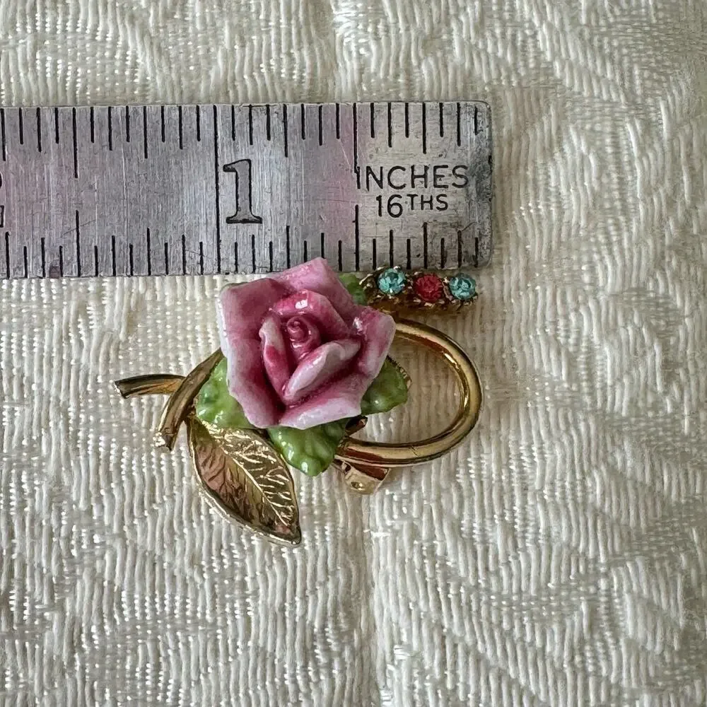 Set of 2 Vintage Coro Ceramic Pink Rose Brooches Rhinestone Gold Tone Floral Pin